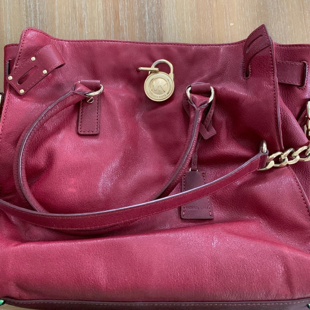 Michael Kors shoulder bag Great Condition